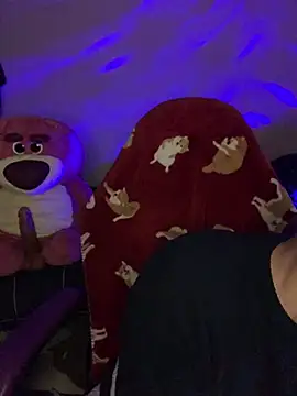 Snapshot of KEI_96 chatting on 02.23.25 KEI 96 online show from 02.23.25