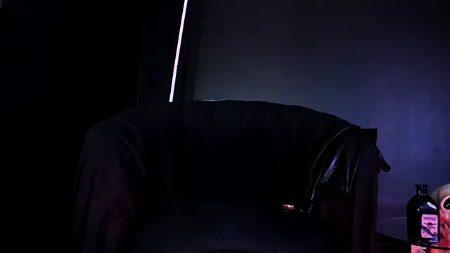 Agnes jones  online show from 03.18.25