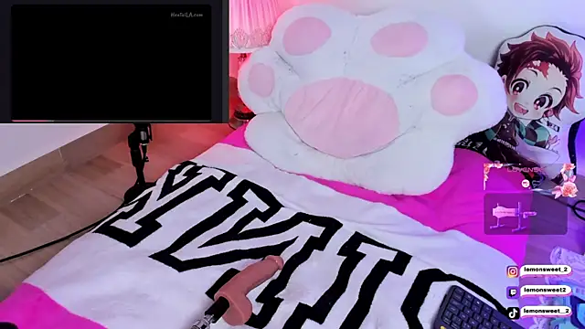 LemonSweet2 online show from 11.26.25