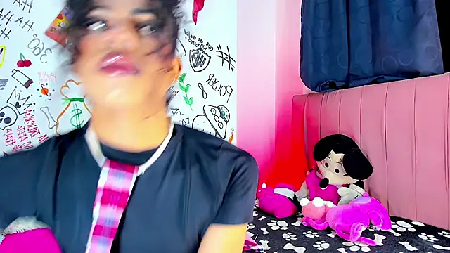 bloom444 online show from 01.18.26