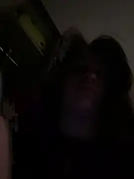 Holly Molii online show from 02.08.25