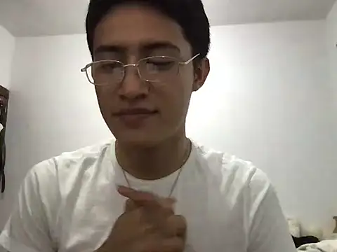 Akaerizz online show from 12.19.25