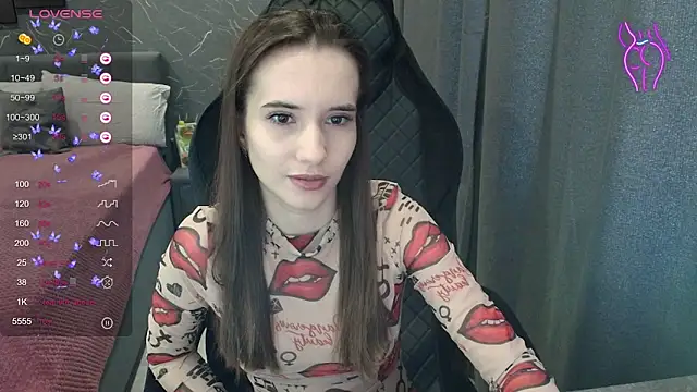 Alice Weiss online show from 05.02.26