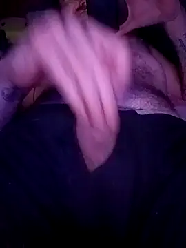 Snapshot of RobStrokes215 chatting on 12.10.24 RobStrokes215 online show from 12.10.24