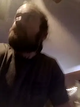 Snapshot of RobStrokes215 chatting on 02.05.25 RobStrokes215 online show from 02.05.25