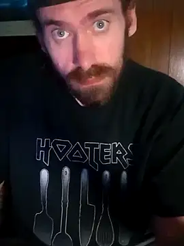 Snapshot of RobStrokes215 chatting on 09.13.25 RobStrokes215 online show from 09.13.25