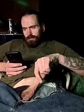 Snapshot of RobStrokes215 chatting on 10.11.25 RobStrokes215 online show from 10.11.25