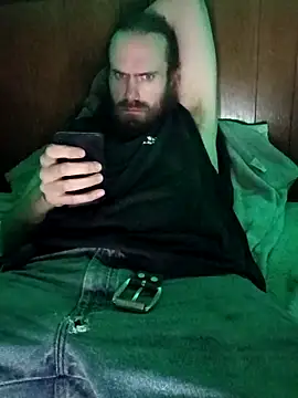 Snapshot of RobStrokes215 chatting on 11.30.25 RobStrokes215 online show from 11.30.25