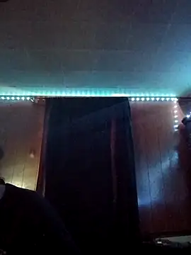 Snapshot of RobStrokes215 chatting on 02.11.26 RobStrokes215 online show from 02.11.26