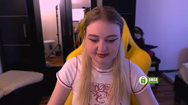 EvaAndLilith online show from 11.24.25