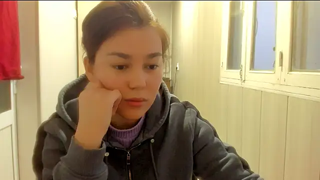 LunaXmii online show from 12.19.25