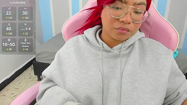 Snapshot of im_angels77 chatting on 01.17.25 im angels77 online show from 01.17.25