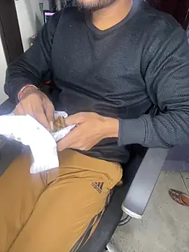 sexyboy09 online show from 12.19.24