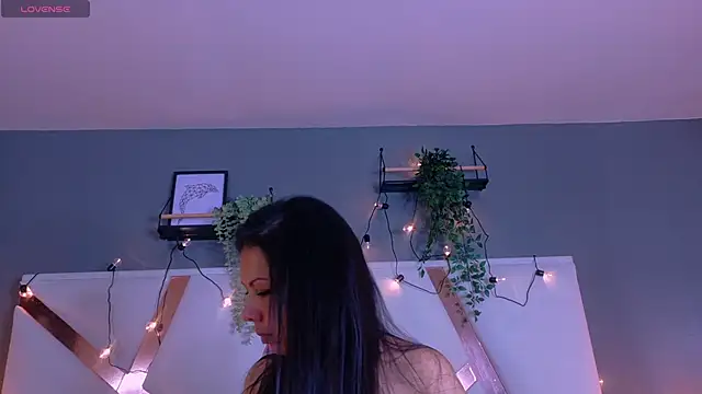 JaylaScott   online show from 09.28.25