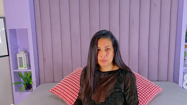 JaylaScott   online show from 07.30.26
