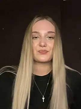 Snapshot of Alisa_Rise chatting on 02.14.25 Alisa Rise online show from 02.14.25