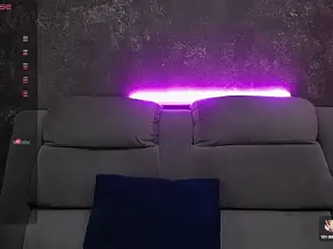 Snapshot of hannaa_jhoonson chatting on 12.22.24 hannaa jhoonson online show from 12.22.24