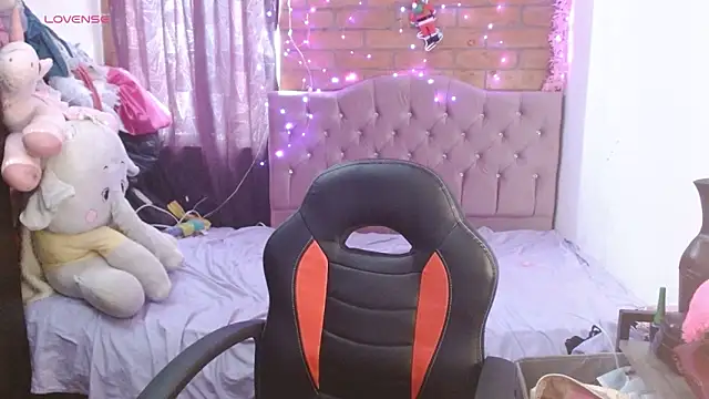 Racy Angel online show from 12.14.25