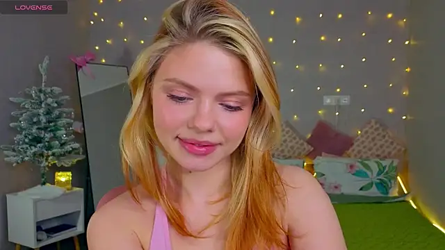 Red  Candy online show from 12.21.25