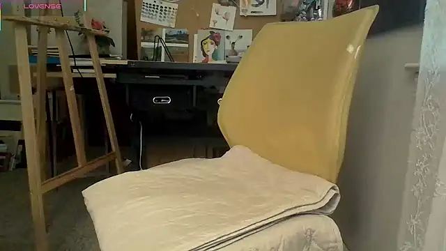 naughtyonbicycle online show from 07.12.26