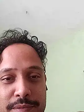 Snapshot of lukrel chatting on 03.11.26 lukrel online show from 03.11.26