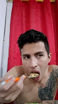 Snapshot of Velk_hot chatting on 12.02.24 Velk hot online show from 12.02.24