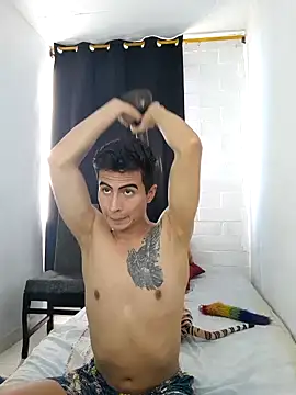 Snapshot of Velk_hot chatting on 12.06.24 Velk hot online show from 12.06.24