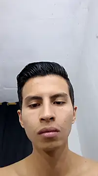 Snapshot of Velk_hot chatting on 12.12.24 Velk hot online show from 12.12.24