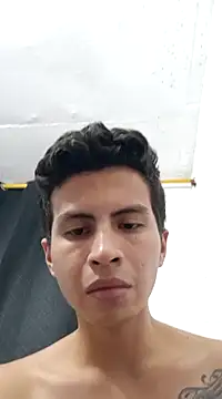 Snapshot of Velk_hot chatting on 12.22.24 Velk hot online show from 12.22.24