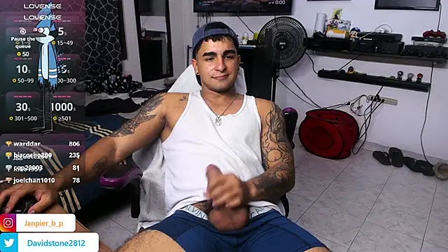 cJuan111 online show from 02.26.25