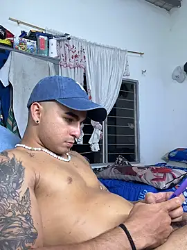 cJuan111 online show from 09.23.25