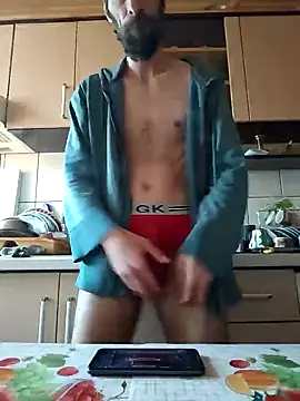 Snapshot of vulpe8400 chatting on 01.28.25 vulpe8400 online show from 01.28.25