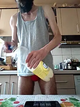 Snapshot of vulpe8400 chatting on 03.18.25 vulpe8400 online show from 03.18.25