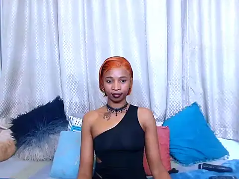 Snapshot of SasyyLissaa chatting on 11.02.25 SasyyLissaa online show from 11.02.25