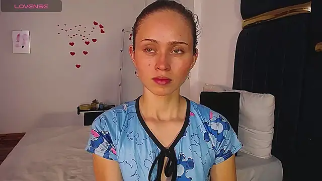 Snapshot of fulfill_fantasies1 chatting on 02.18.25 fulfill fantasies1 online show from 02.18.25