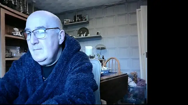 Snapshot of Adamdaddybear chatting on 01.07.25 Adamdaddybear online show from 01.07.25