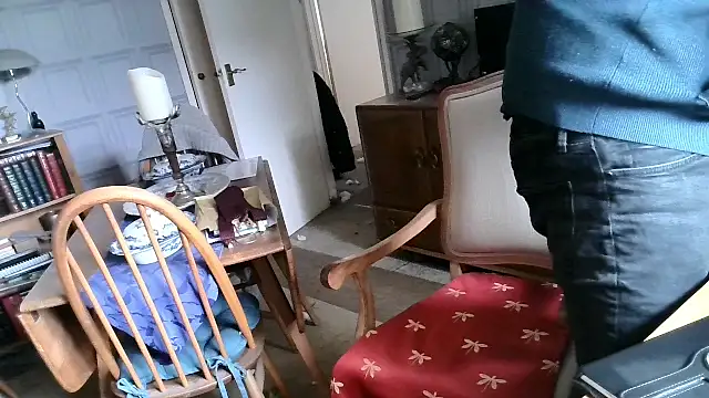 Snapshot of Adamdaddybear chatting on 02.09.25 Adamdaddybear online show from 02.09.25