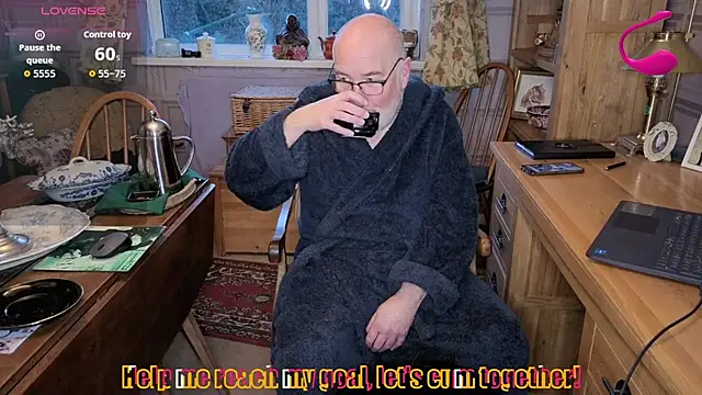 Adamdaddybear online show from 01.10.26