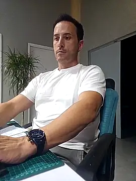 Lucas   81 online show from 11.04.25