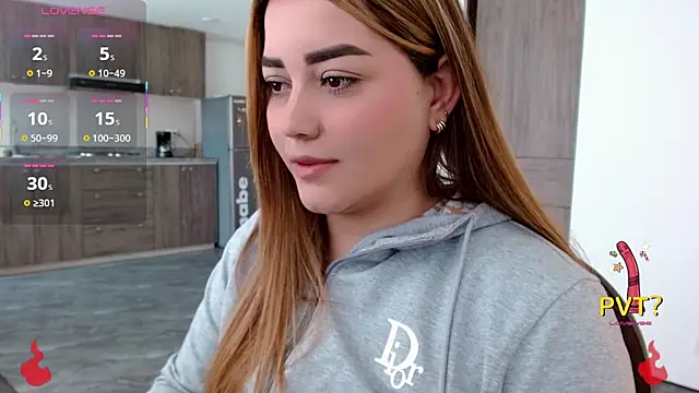 Lucia star   online show from 11.29.25