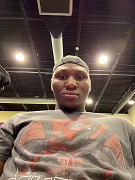 Snapshot of Festivitiesking1 chatting on 12.19.25 Festivitiesking1 online show from 12.19.25