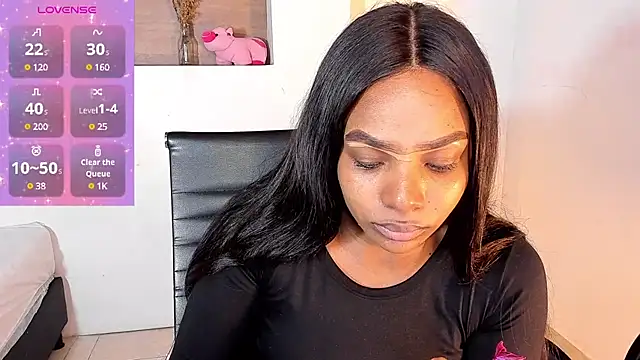 Snapshot of IvyBliss8 chatting on 02.07.25 IvyBliss8 online show from 02.07.25