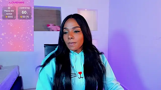 Snapshot of IvyBliss8 chatting on 02.14.25 IvyBliss8 online show from 02.14.25