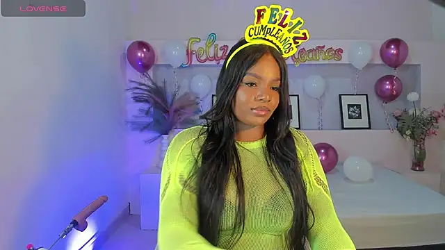 Snapshot of IvyBliss8 chatting on 09.09.25 IvyBliss8 online show from 09.09.25