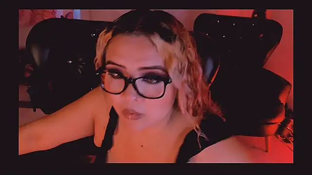 Agatha humidity online show from 03.11.25