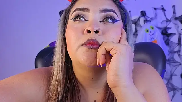 Agatha humidity online show from 10.04.25