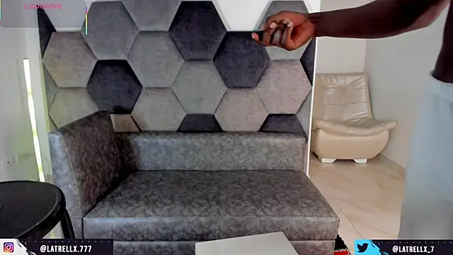 Latrellx7 online show from 07.31.26