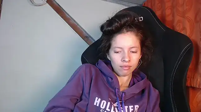 sweetdam12 online show from 02.17.25