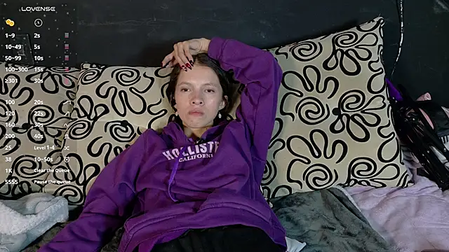 sweetdam12 online show from 10.16.25