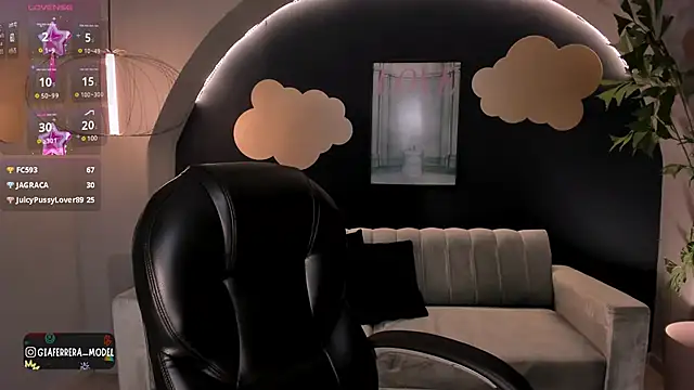 GiaFerrara online show from 03.20.25